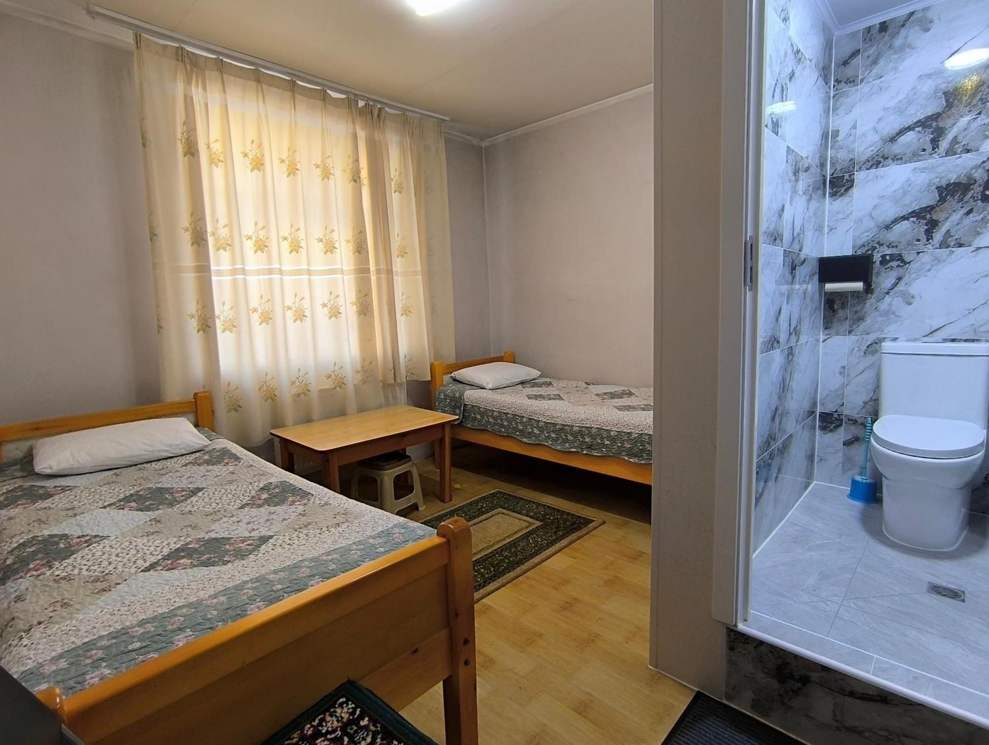 Town Yard Hostel Ulan Bator Eksteriør bilde