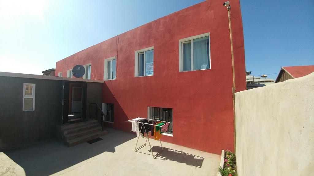 Town Yard Hostel Ulan Bator Eksteriør bilde