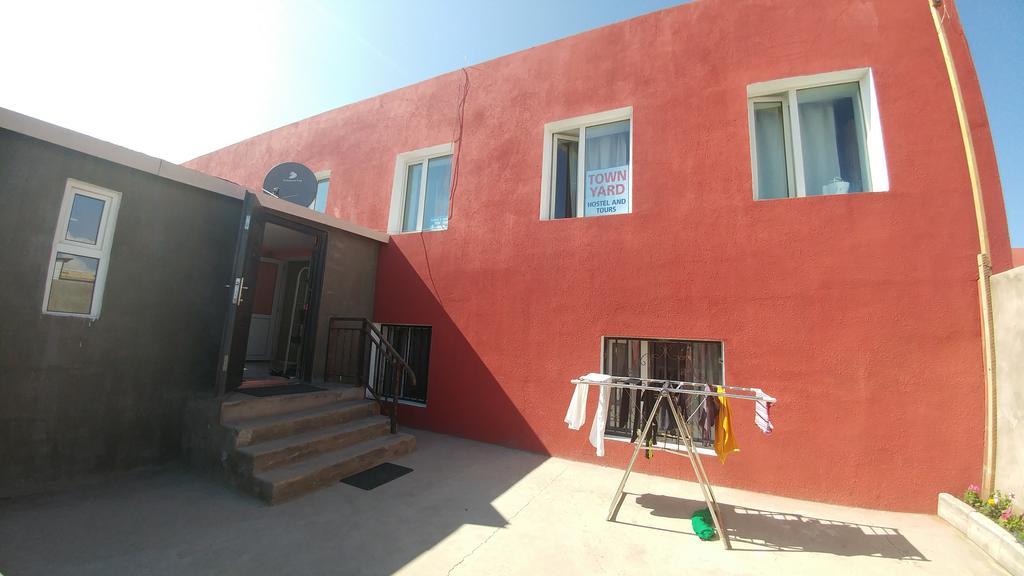 Town Yard Hostel Ulan Bator Eksteriør bilde