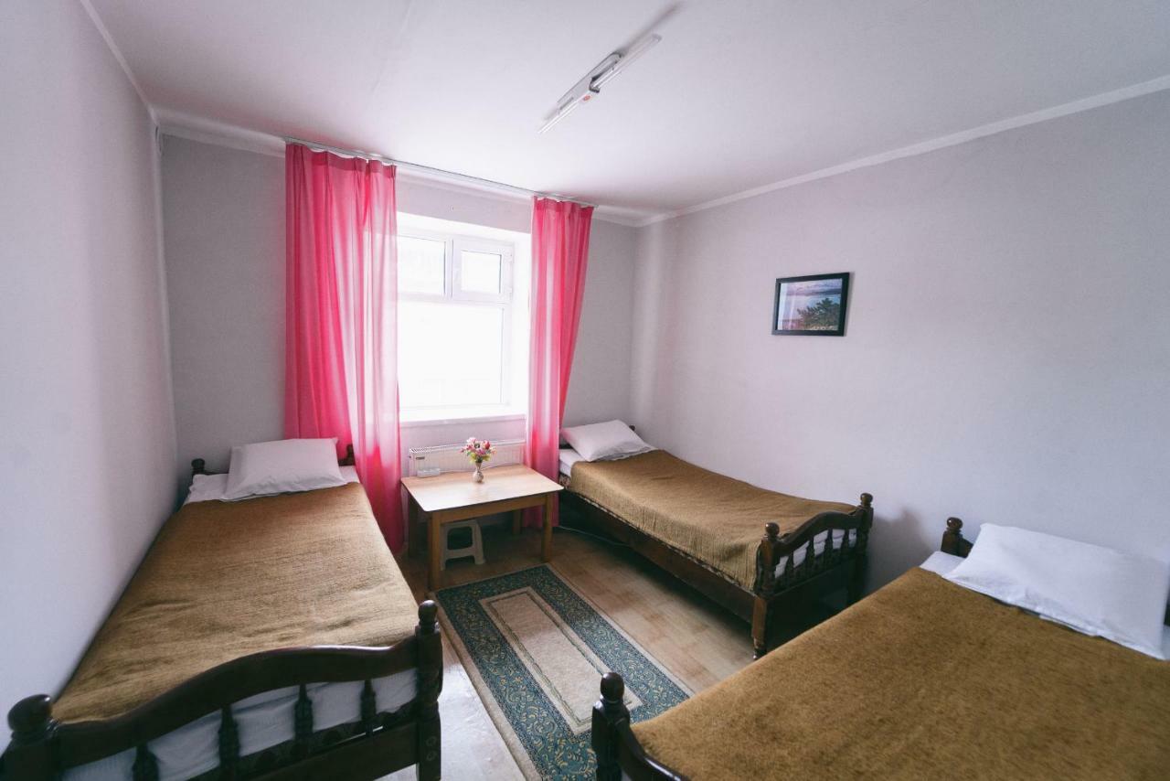 Town Yard Hostel Ulan Bator Eksteriør bilde