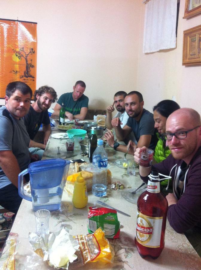 Town Yard Hostel Ulan Bator Eksteriør bilde